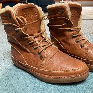 Rehab winter boots womens size 8